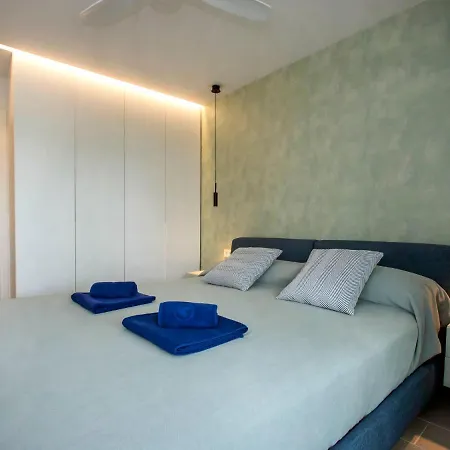 Apartamento Playa Grande By Interhome